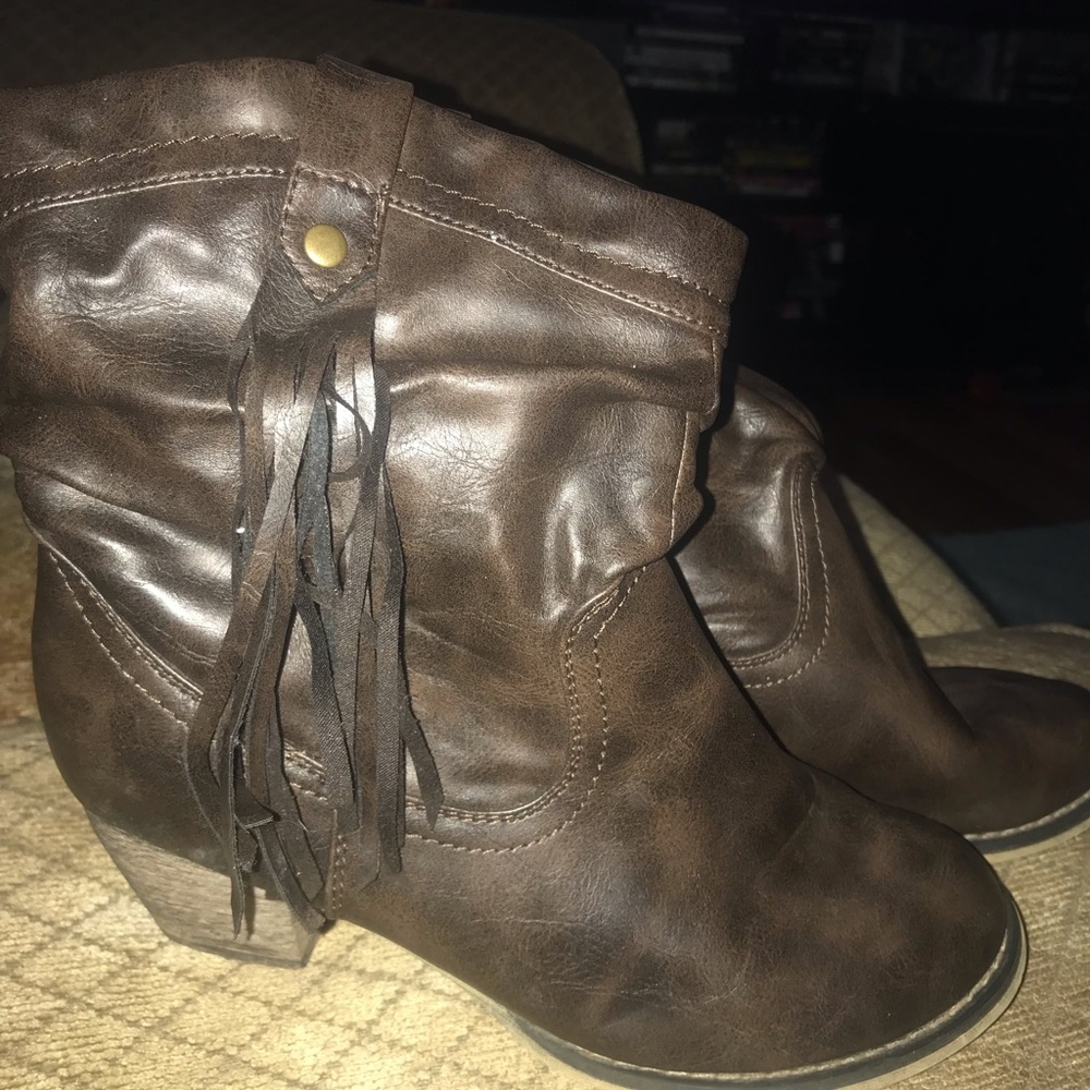 Women’s Shoes